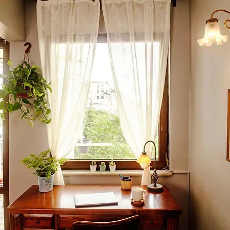 A Cozy, Quiet With Great View In Center Appartement