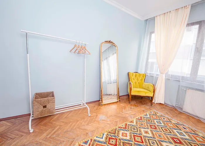 A Cozy, Quiet With Great View In Center Provincia di Istanbul